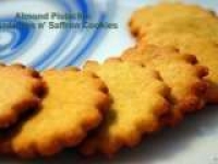 Almond pistachio cardamom n&#039; saffron cookies