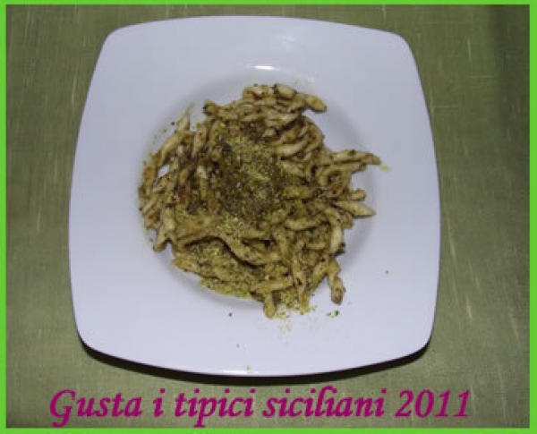 Busiate al pesto di pistacchio di bronte arricchito