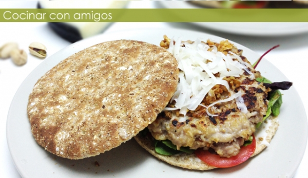 Burger de pavo, pistachos y trufa