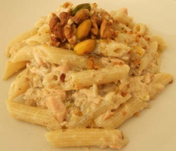 Penne al salmone e pistacchio di Bronte