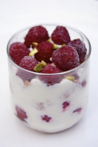 Tiramisu aux framboises et pistaches
