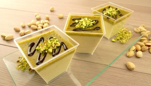 Panna Cotta ai Pistacchi di Bronte e Agrumi