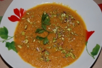 Zuppa di zucca all'arancia con melograno e pistacchi di Bronte