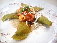 Ravioli al pistacchio,pancetta,zafferano e granella di pistacchio di Bronte